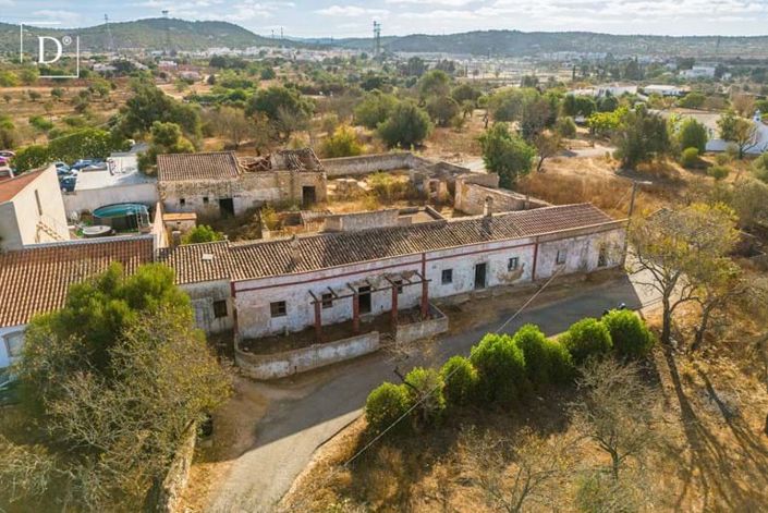 Image No.3-6 Bed Villa for sale