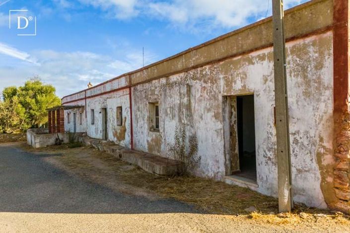 Image No.4-6 Bed Villa for sale