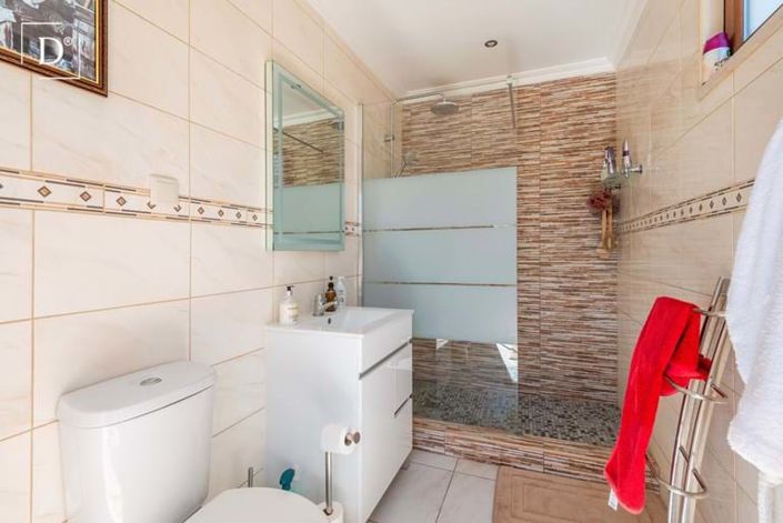 Image No.13-3 Bed Villa for sale