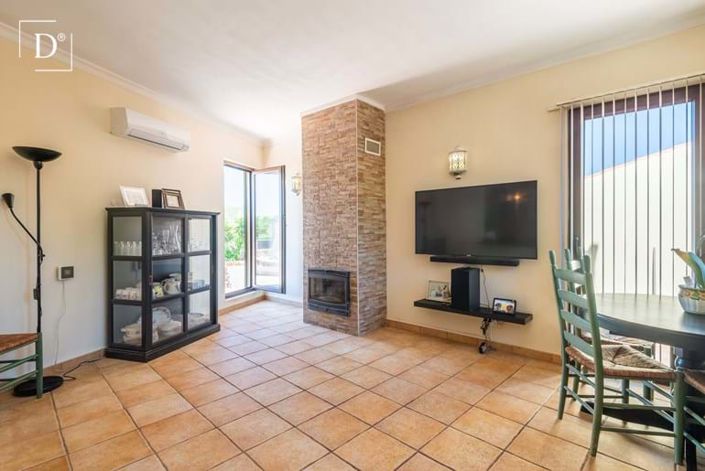 Image No.10-3 Bed Villa for sale