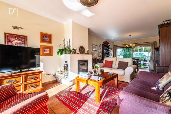 Image No.2-3 Bed Villa for sale