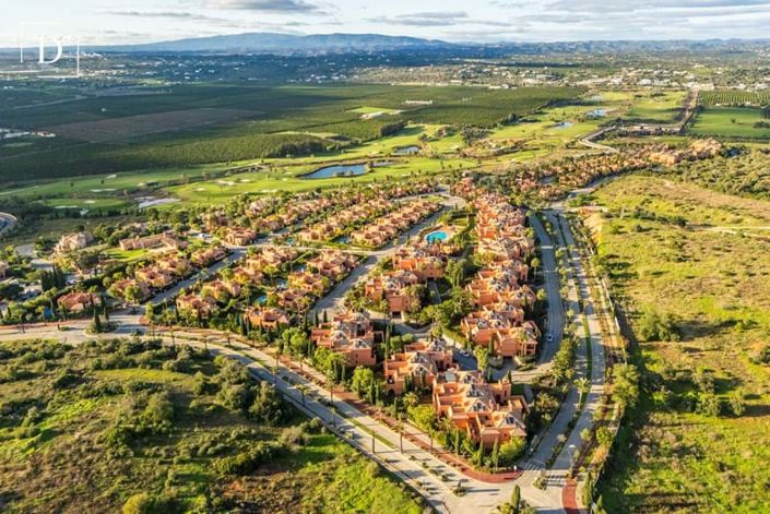 Image No.23-3 Bed Apartment for sale