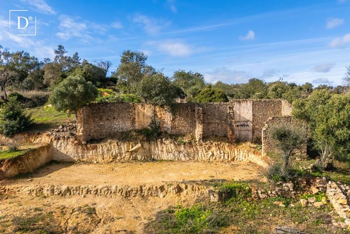 Image No.2-3 Bed Land for sale