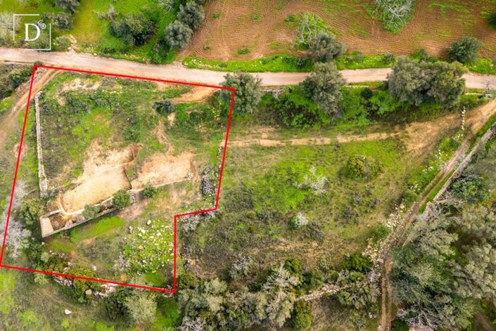 Image No.3-3 Bed Land for sale