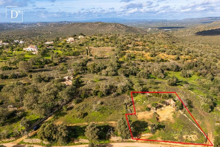 Image No.6-3 Bed Land for sale