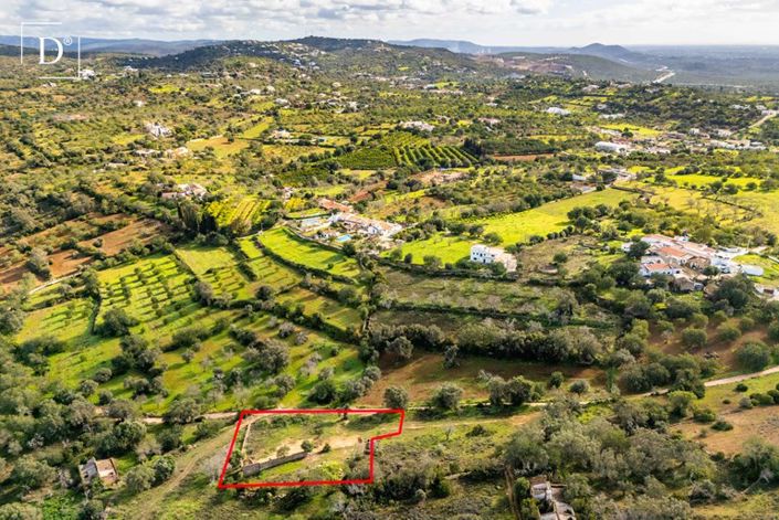 Image No.7-3 Bed Land for sale