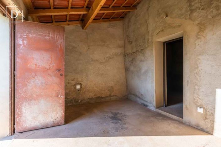 Image No.7-Villa for sale