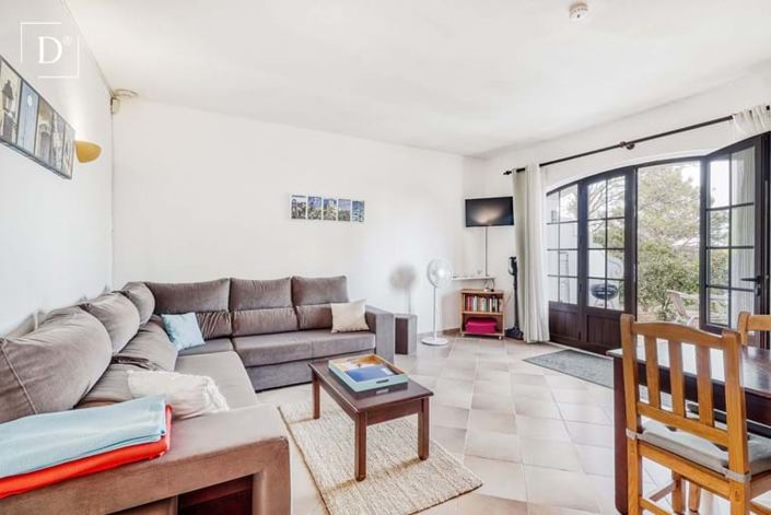 Image No.8-7 Bed Property for sale