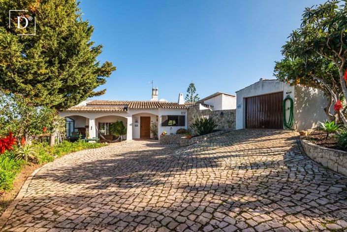 Image No.21-4 Bed Villa for sale