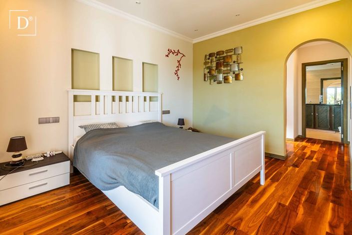 Image No.13-4 Bed Villa for sale