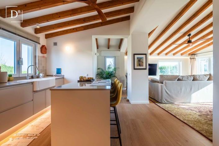 Image No.2-3 Bed Villa for sale