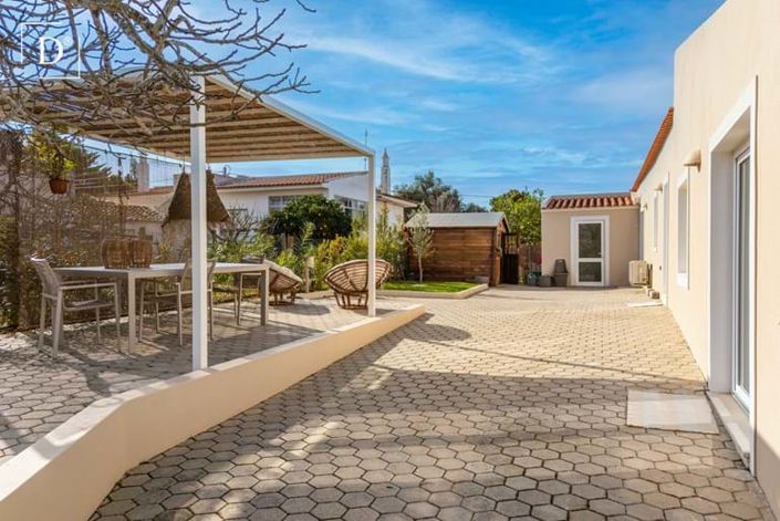 Image No.8-3 Bed Villa for sale