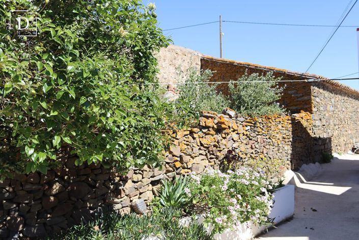 Image No.16-Villa for sale