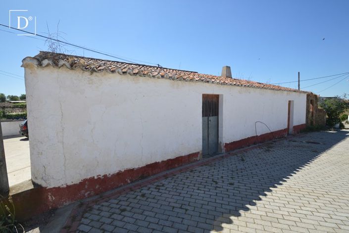 Image No.3-Villa for sale