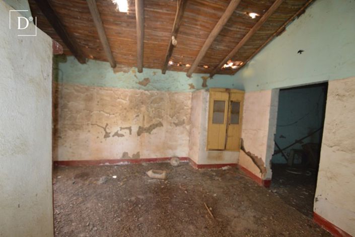 Image No.11-Villa for sale