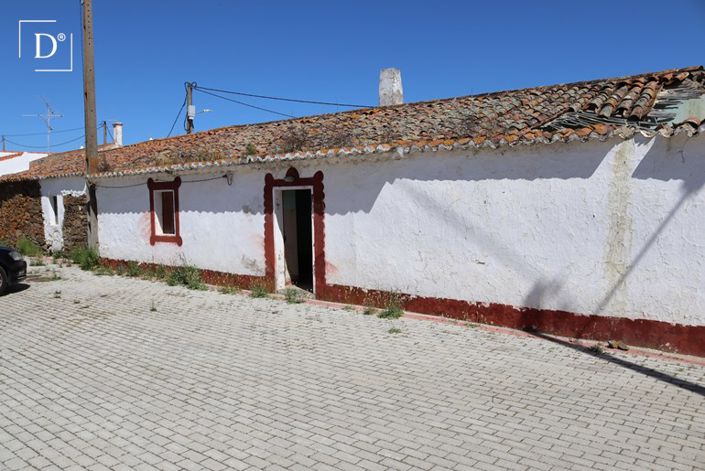 Image No.7-Villa for sale