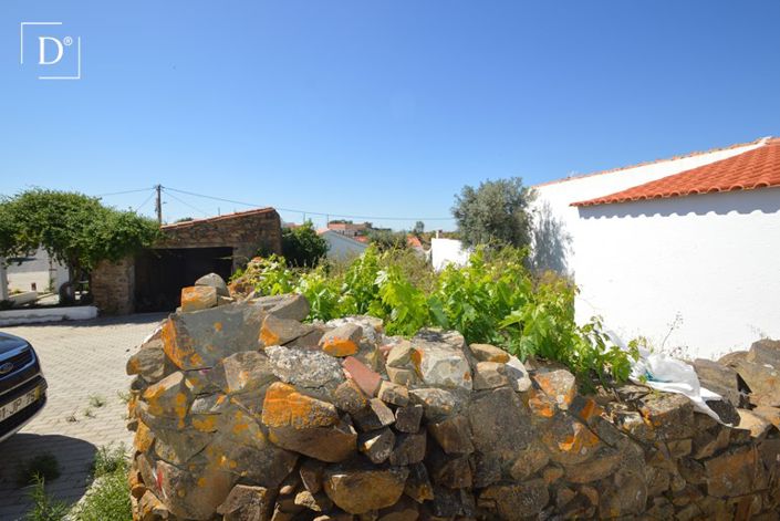 Image No.2-Villa for sale