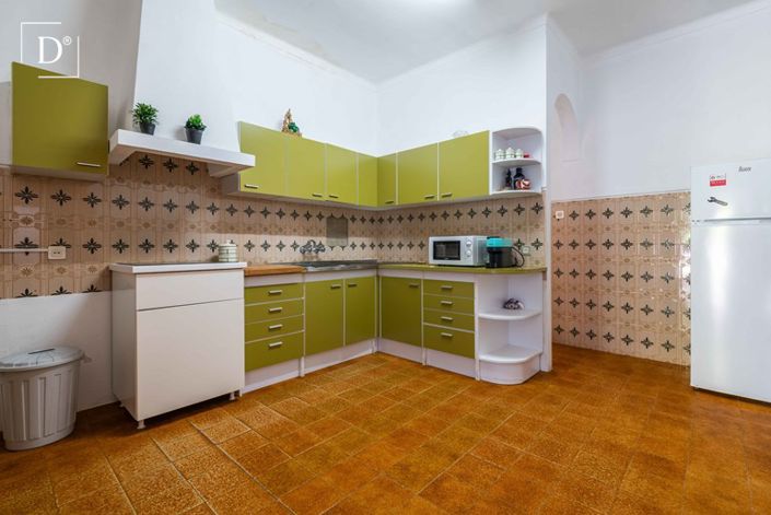 Image No.12-4 Bed Villa for sale