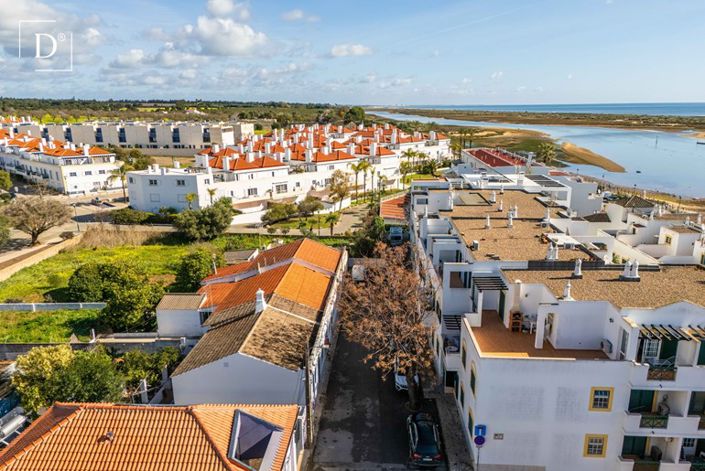 Image No.20-4 Bed Villa for sale