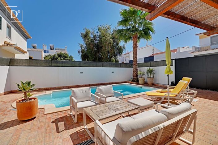 Image No.12-2 Bed Villa for sale