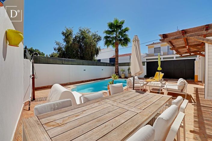 Image No.14-2 Bed Villa for sale