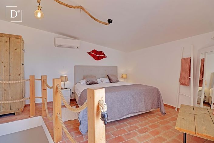 Image No.20-2 Bed Villa for sale