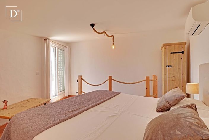 Image No.21-2 Bed Villa for sale