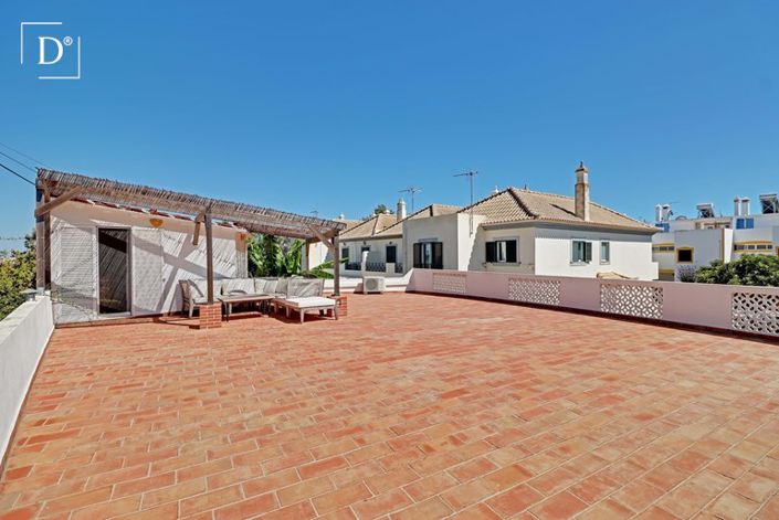 Image No.23-2 Bed Villa for sale