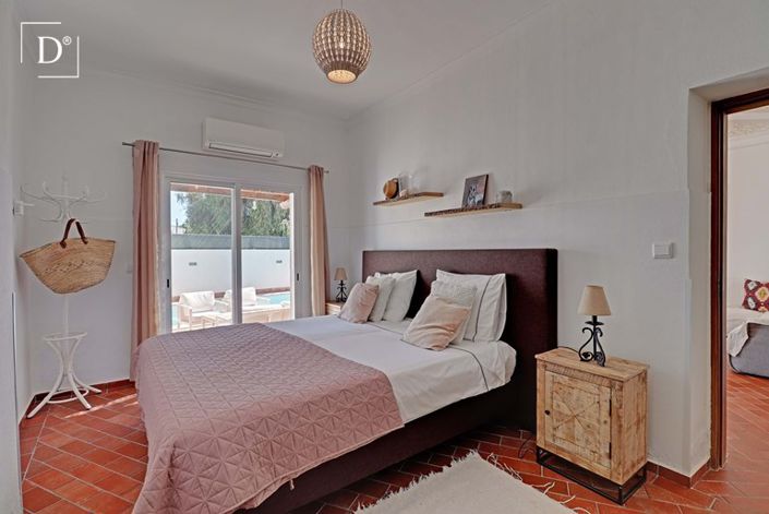 Image No.9-2 Bed Villa for sale