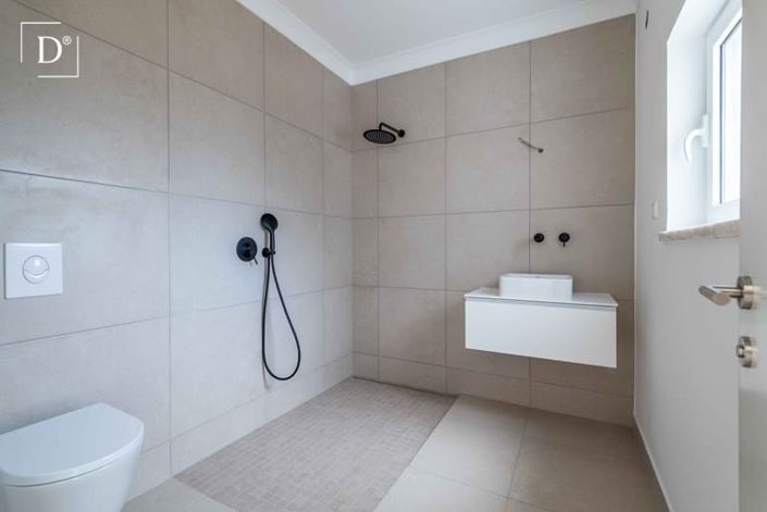 Image No.30-4 Bed Villa for sale