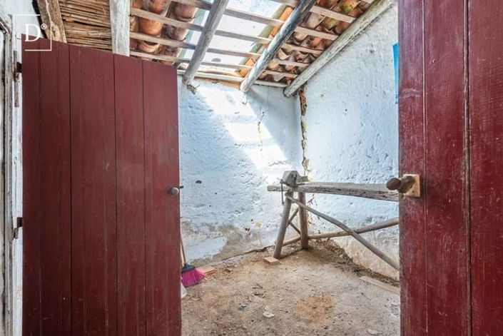 Image No.9-Villa for sale