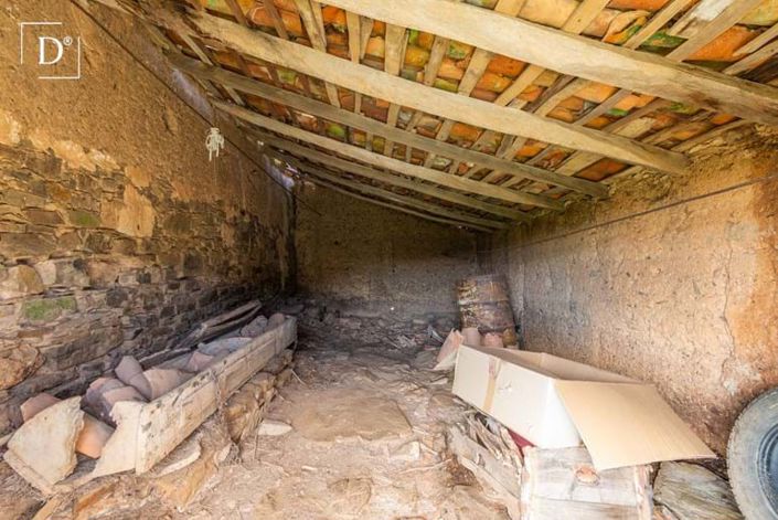 Image No.19-Villa for sale