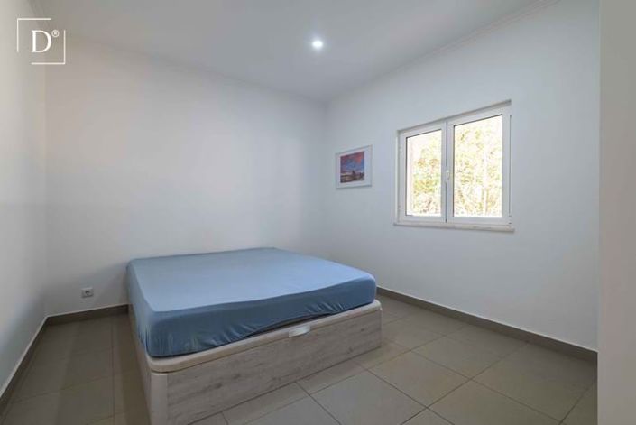 Image No.12-3 Bed Apartment for sale