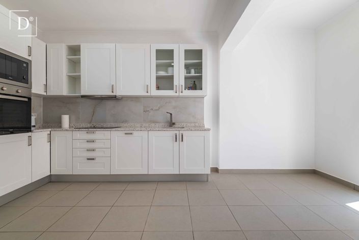 Image No.30-3 Bed Apartment for sale