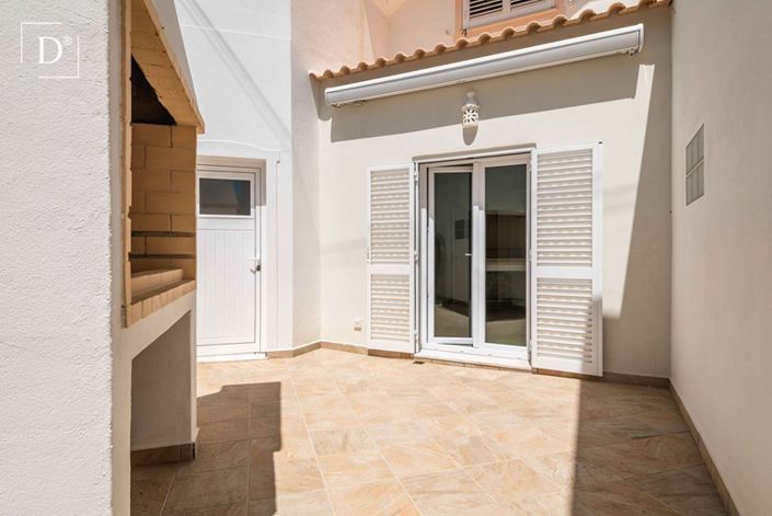 Image No.34-3 Bed Apartment for sale