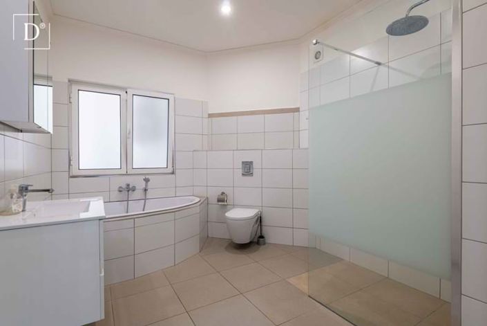 Image No.43-3 Bed Apartment for sale