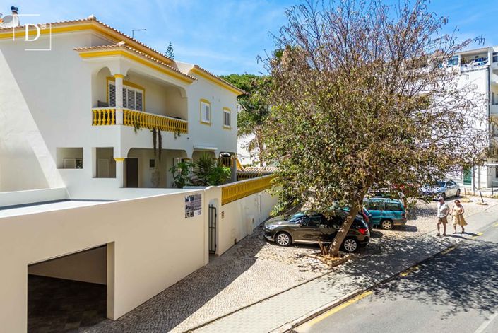 Image No.48-3 Bed Apartment for sale