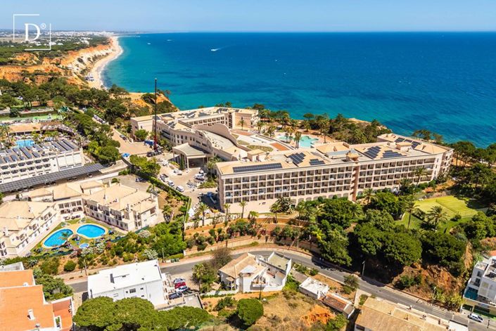 Image No.55-3 Bed Apartment for sale