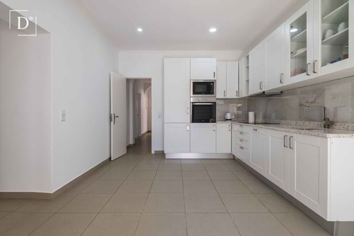 Image No.6-3 Bed Apartment for sale