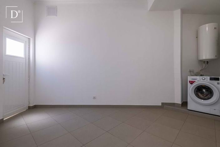 Image No.7-3 Bed Apartment for sale