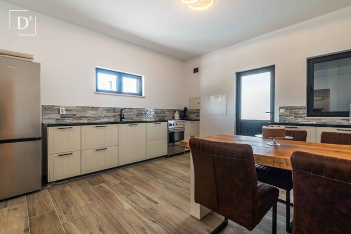 Image No.21-5 Bed Villa for sale