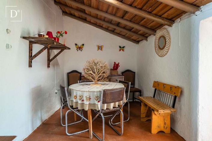 Image No.12-2 Bed Villa for sale