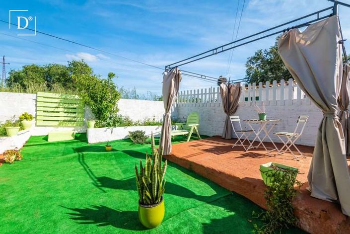 Image No.1-4 Bed Villa for sale