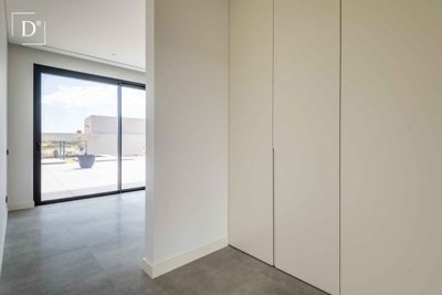 1-12052-a6143ebb3cb0547d86cbab874af8e5c603a53