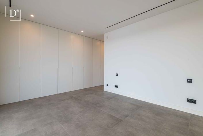 Image No.39-4 Bed Villa for sale