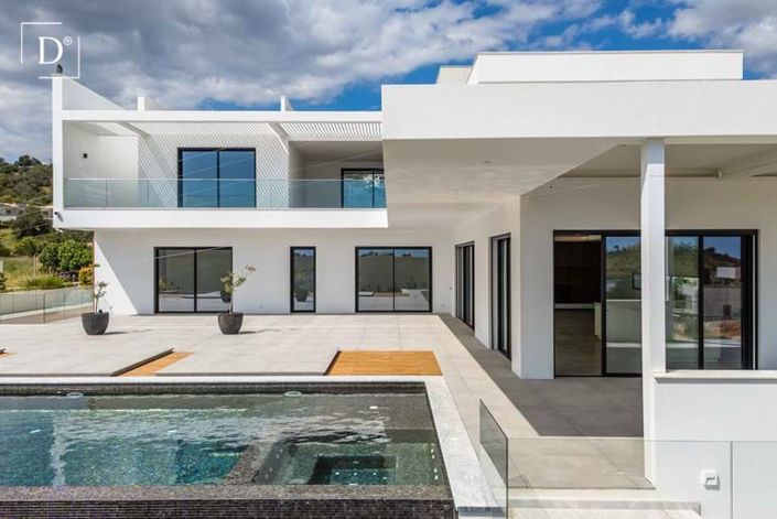 Image No.47-4 Bed Villa for sale