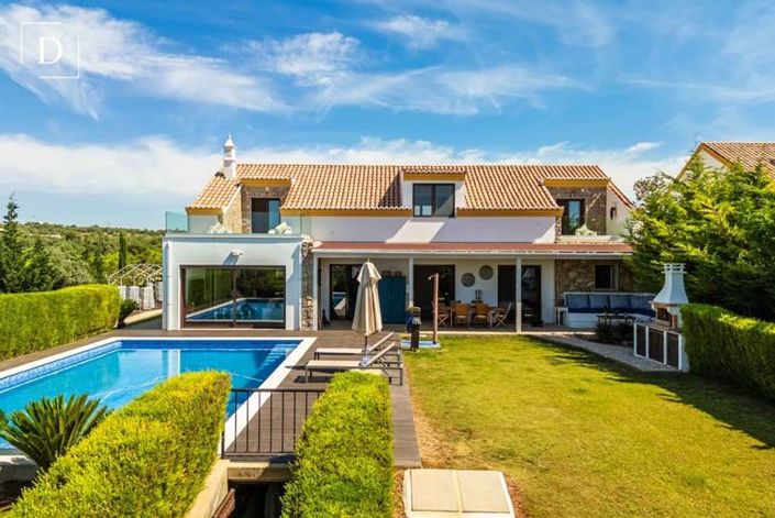 Image No.1-5 Bed Villa for sale