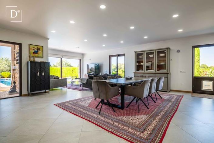 Image No.7-5 Bed Villa for sale