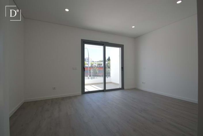 Image No.11-2 Bed Villa for sale