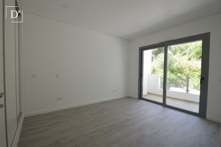 Image No.10-3 Bed Villa for sale